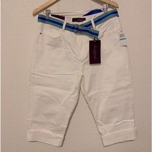 GLORIA VANDERBILT AMANDA Classic Fit CAPRI, White Denim Size16 With Belt New